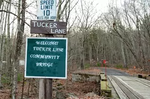 36 R Tucker Ln, Sutton, MA 01590 - Photo 1