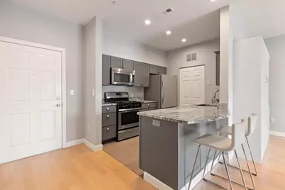 21 Hampshire Rd #212, Methuen, MA 01844 - Photo 1