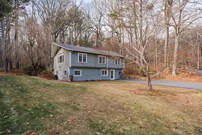 10 Breton Rd, Upton, MA 01568 - Photo 1