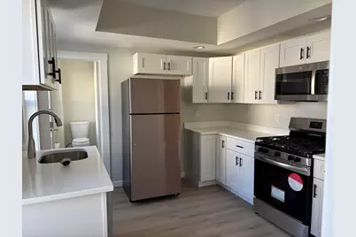 34-36 Harvard St #2b, Waltham, MA 02453 - Photo 1