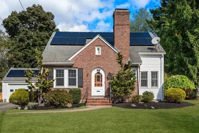 15 Princeton Ave, Beverly, MA 01915 - Photo 1