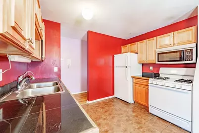 91 Regency Park Dr #91, Agawam, MA 01001 - Photo 1