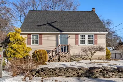 535 Lake Ave, Worcester, MA 01604 - Photo 1