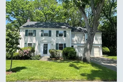 124 Pilgrim Rd, Wellesley, MA 02481 - Photo 1