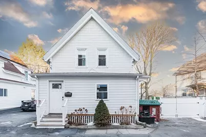 12 Warren Pl, Lynn, MA 01902 - Photo 1