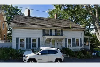 8 Lincoln St, Millville, MA 01529 - Photo 1