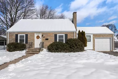 107 Grove St, Waltham, MA 02453 - Photo 1