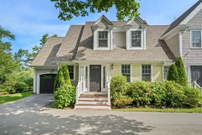 1082 Main St #1082, Chatham, MA 02633 - Photo 1