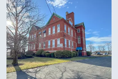 663 Boston St #14, Lynn, MA 01905 - Photo 1