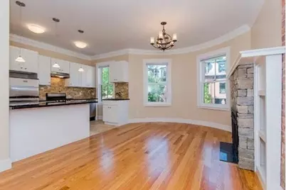 105 E Brookline St #3, Boston, MA 02118 - Photo 1