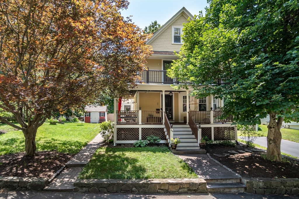 64 Curve St, Wellesley, MA 02482 - MLS 73338960 - Coldwell Banker