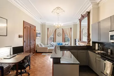 129 Pembroke St #2, Boston, MA 02118 - Photo 1