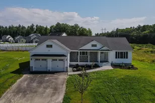 86 Berube Ln, Dracut, MA 01826 - Photo 1