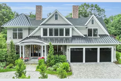 36 Oakridge Rd, Wellesley, MA 02481 - Photo 1