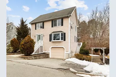 9 Dexters Ln, Wakefield, MA 01880 - Photo 1