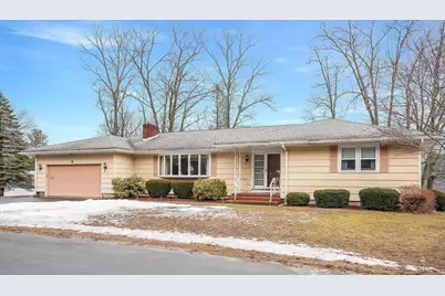 6 Stadium Rd, Methuen, MA 01844 - Photo 1