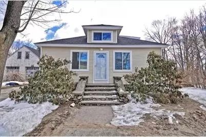 10 Peabody St, Worcester, MA 01604 - Photo 1