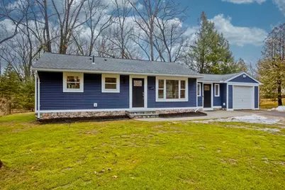 137 Sheffield Ave, Longmeadow, MA 01106 - Photo 1