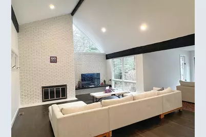 32 Hancock Rd, Weston, MA 02193 - Photo 1