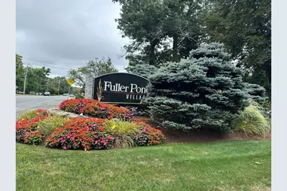 14 Meeting House Square #109, Middleton, MA 01949 - Photo 1