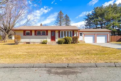 63 Loomis Dr, Chicopee, MA 01020 - Photo 1