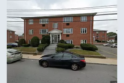 133 Warren St #8, Watertown, MA 02472 - Photo 1