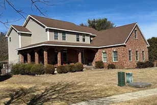 21 Winding Ridge Ln, Westfield, MA 01085 - Photo 1