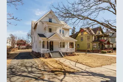 33 Churchill St, Springfield, MA 01108 - Photo 1