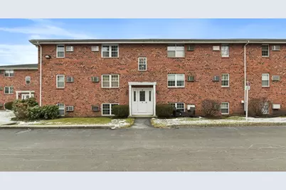 89 Pleasant St #B9, Medfield, MA 02052 - Photo 1