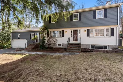 184 Robbins St, Milton, MA 02186 - Photo 1
