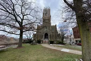 288 Walnut St, Newton, MA 02460 - Photo 1