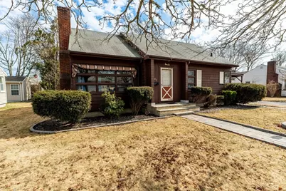 46 Burns St, New Bedford, MA 02740 - Photo 1