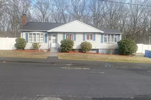 4 Skyview Rd, Randolph, MA 02368 - Photo 1