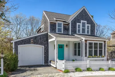 17 Cobblestone, Plymouth, MA 02360 - Photo 1