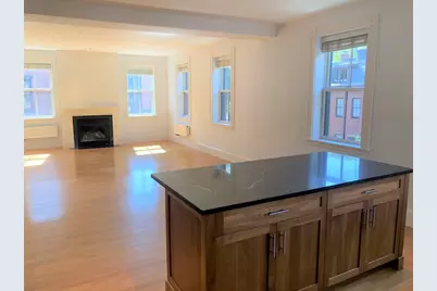 39 Clarendon #5, Boston, MA 02116 - Photo 1