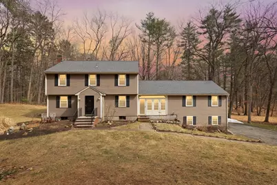 4 Roberts Road, Boxford, MA 01921 - Photo 1