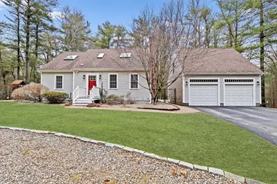 618 School St, Pembroke, MA 02359 - Photo 1