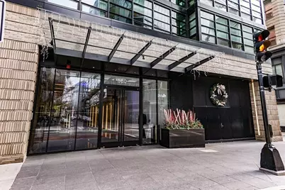 580 Washington St #1401, Boston, MA 02111 - Photo 1