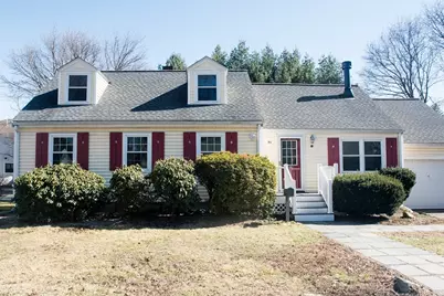71 Elinor Rd, Newton, MA 02461 - Photo 1