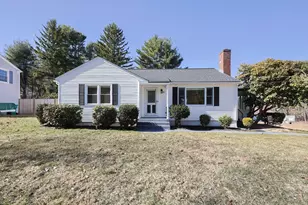 181 High St, Uxbridge, MA 01569 - Photo 1