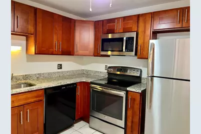 111 Warren Ave #3G, Quincy, MA 02170 - Photo 1