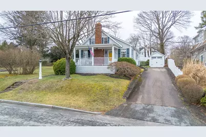 665 Main St, Somerset, MA 02726 - Photo 1