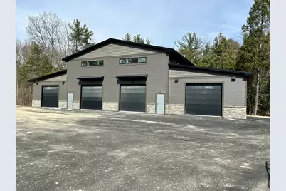 15 Oneil St #B4, Easthampton, MA 01027 - Photo 1