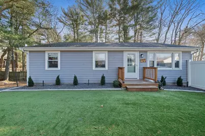 10 Pleasant Street, Kingston, MA 02364 - Photo 1