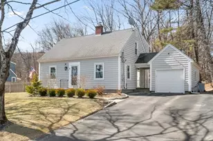 4 Winter Hill Dr, Worcester, MA 01605 - Photo 1