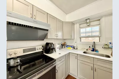 9 Dexter St #5, Malden, MA 02148 - Photo 1