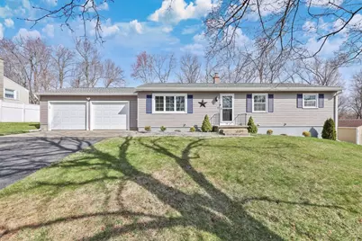 48 Zephyr Ln, Springfield, MA 01128 - Photo 1