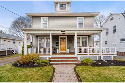 13 Evans Rd, Peabody, MA 01960 - Photo 1