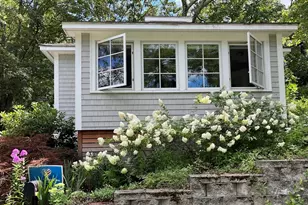 12 Stonecleve Rd, Wellesley, MA 02482 - Photo 1