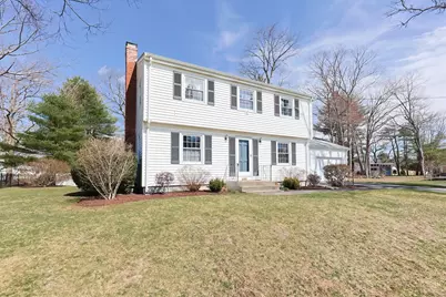 59 Oakridge Ave, Attleboro, MA 02703 - Photo 1